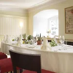 Roettele\'S Restaurant & Residenz